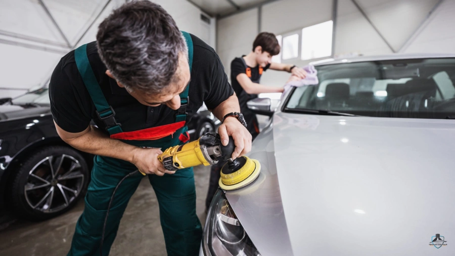 پولیش اصلی برای جمع کردن خط و کدر بودن رنگ